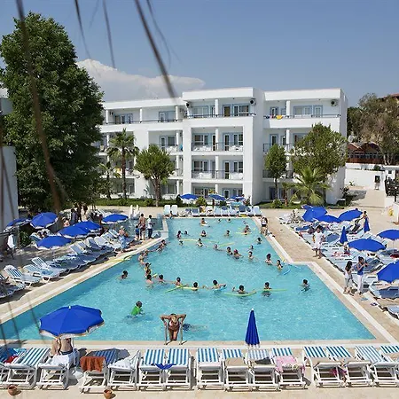 Larissa Club Θέρετρο 4*